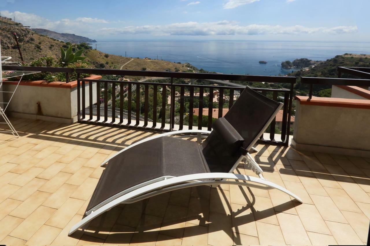 Ferienwohnung Olimpia'S House Taormina Exterior foto